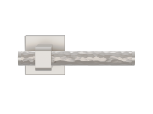 BARREL PLINTH SOLID HAMMERED